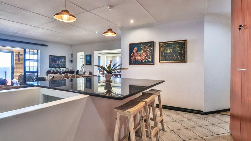 5 Bedroom Property for Sale in Dana Bay Western Cape